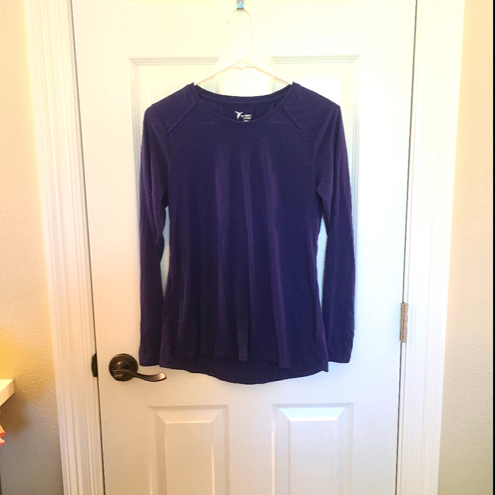 Athletic Long Sleeve Top